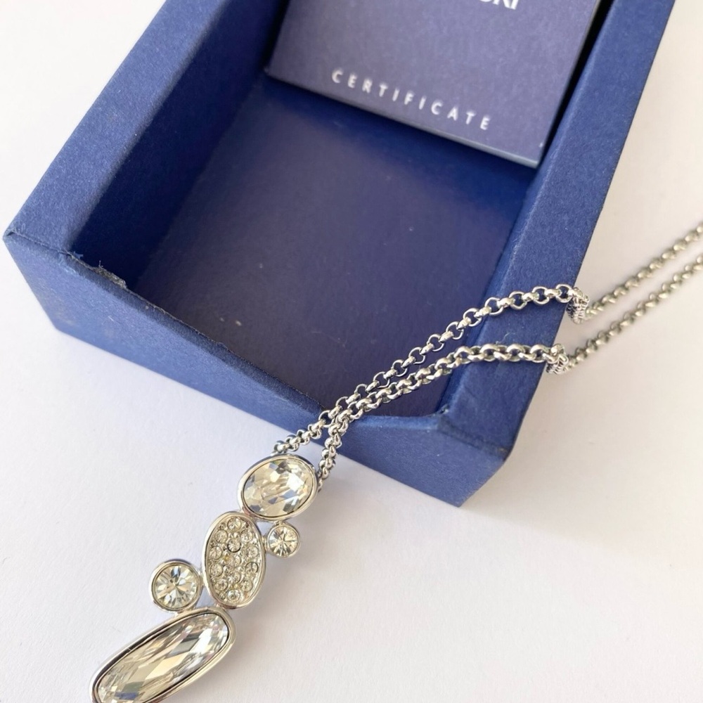 Swarovski Irregular Crystal Pendant Necklace Rhodium Plated Adjustable Chain - Picture 3 of 3